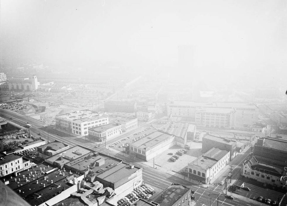 #110 Smoggy L.A, 1950