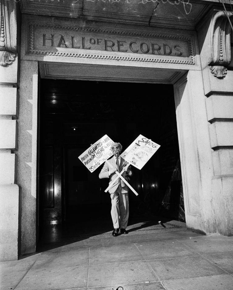 #120 Julius Tannen (picket) at Griffin Wheel company, 1950