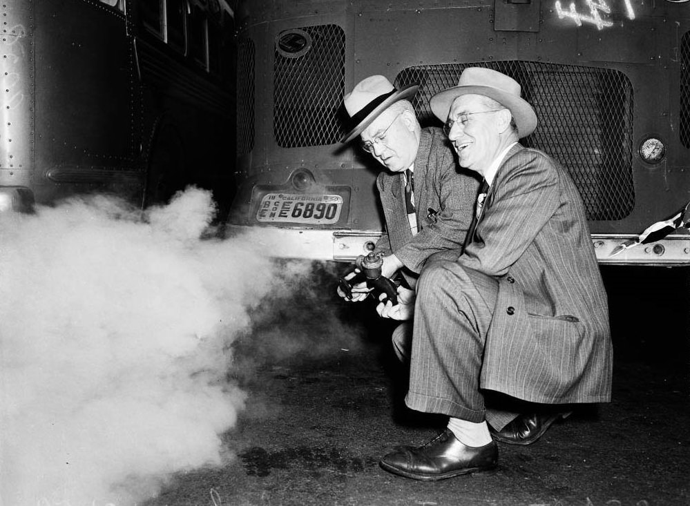 #130 Smog, Pacific Electric bus smoke, 1950