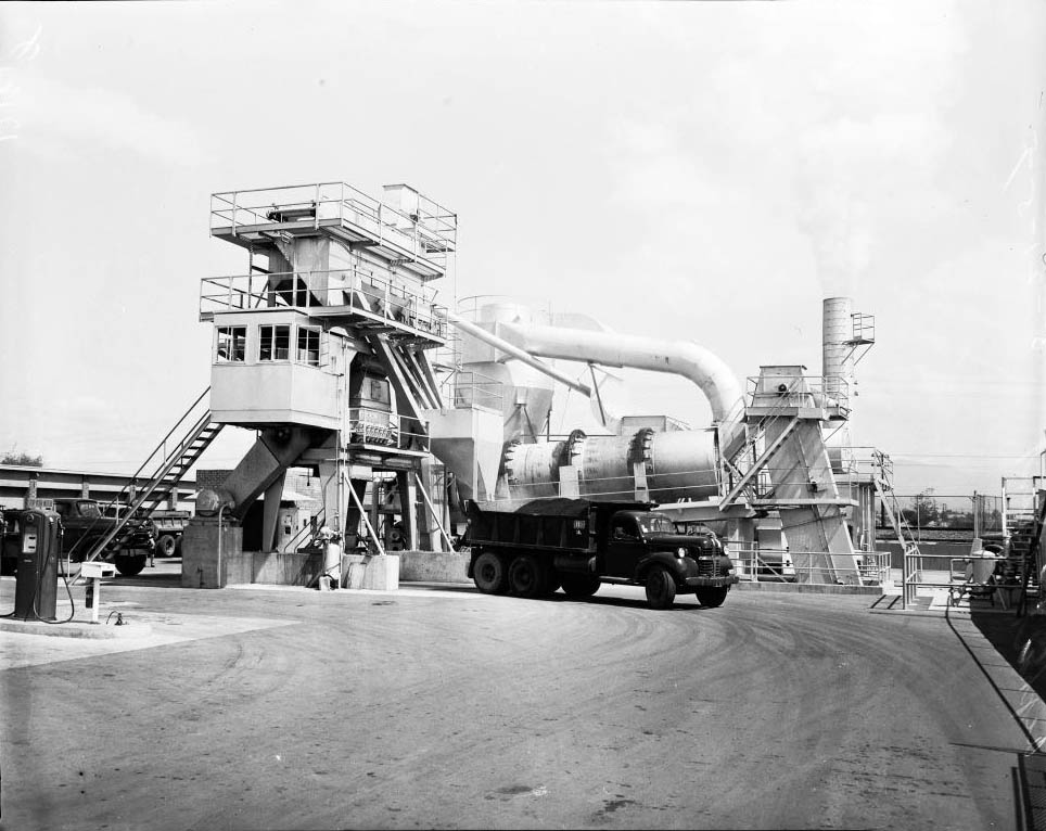 #146 Asphalt plant (City Asphalt Plant at 12251 Sherman Way, North Hollywood), 1957