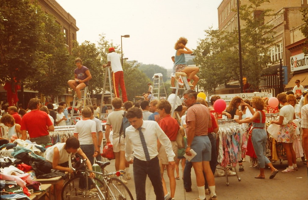 #18 State Street during “Maxwell Street Days”, July 13, 1985
