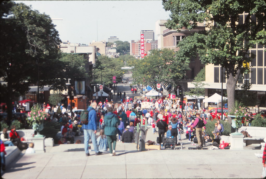 #29 Looking up State Street, Madison, Sept 1995