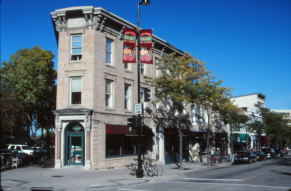 #7 King Street at Main, Madison, Sept 1999