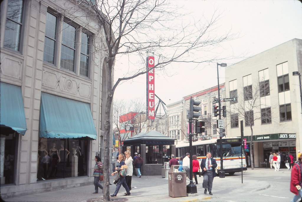 #42 Fairchild at State Street, Madison, April 1996