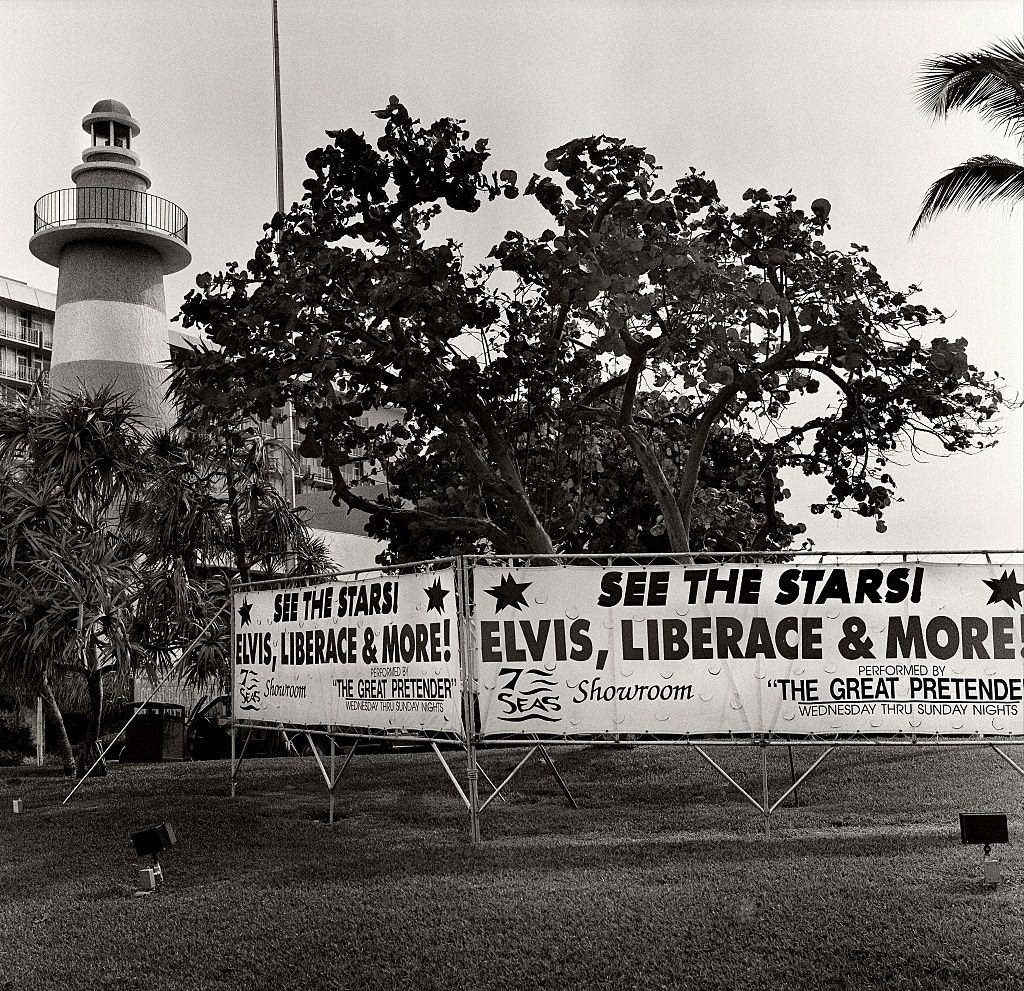 #19 7 Seas Showroom. Cover bands hoarding. Miami beach, Florida.