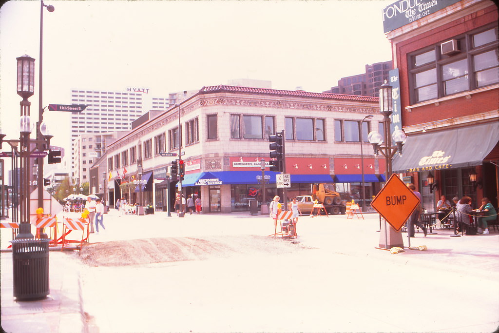 #116 Nicollet Mall at 11th Street, Minneapolis, August 1992