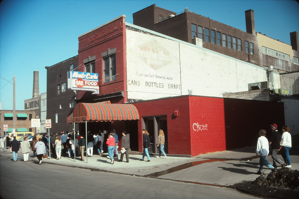 #19 Blue Mountain Coffeehouse, Nicollet Mall, Minneapolis, March 1993