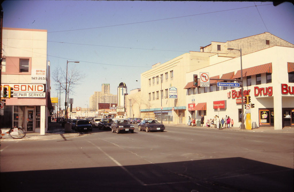 #182 Demolition of The Conservatory, 800 Nicollet Mall, Minneapolis, 1990s.
