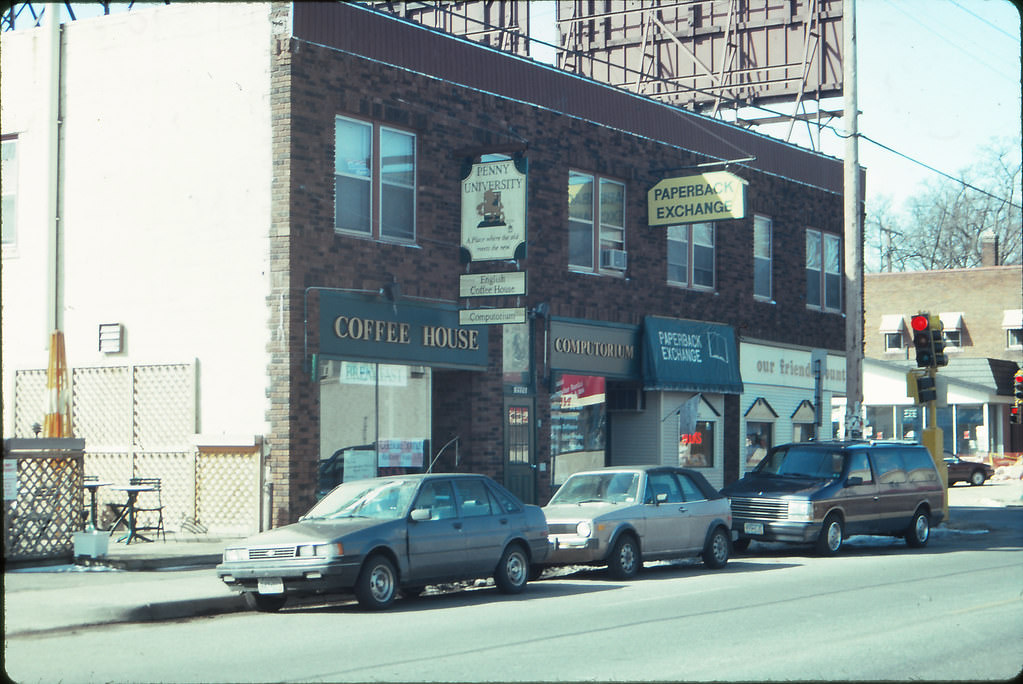 #137 Downtown Minneapolis from International Center, April 1993