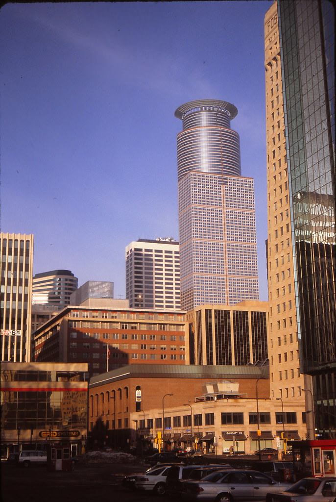 #150 Minneapolis from North Loop, April 1993