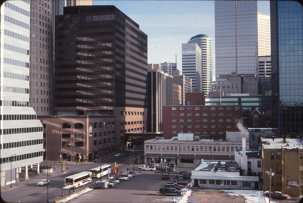 #160 Susan’s Coffeehouse, 2399 West University Avenue, St. Paul, January 1993