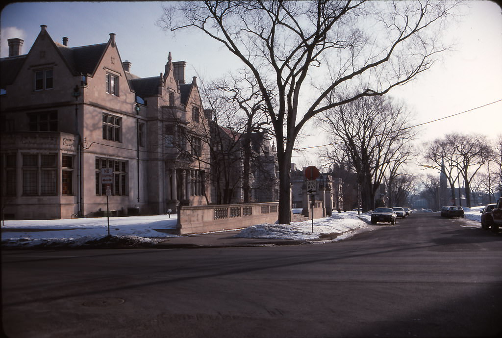 #162 Minneapolis from Leamington Parking Ramp, Jan 1993