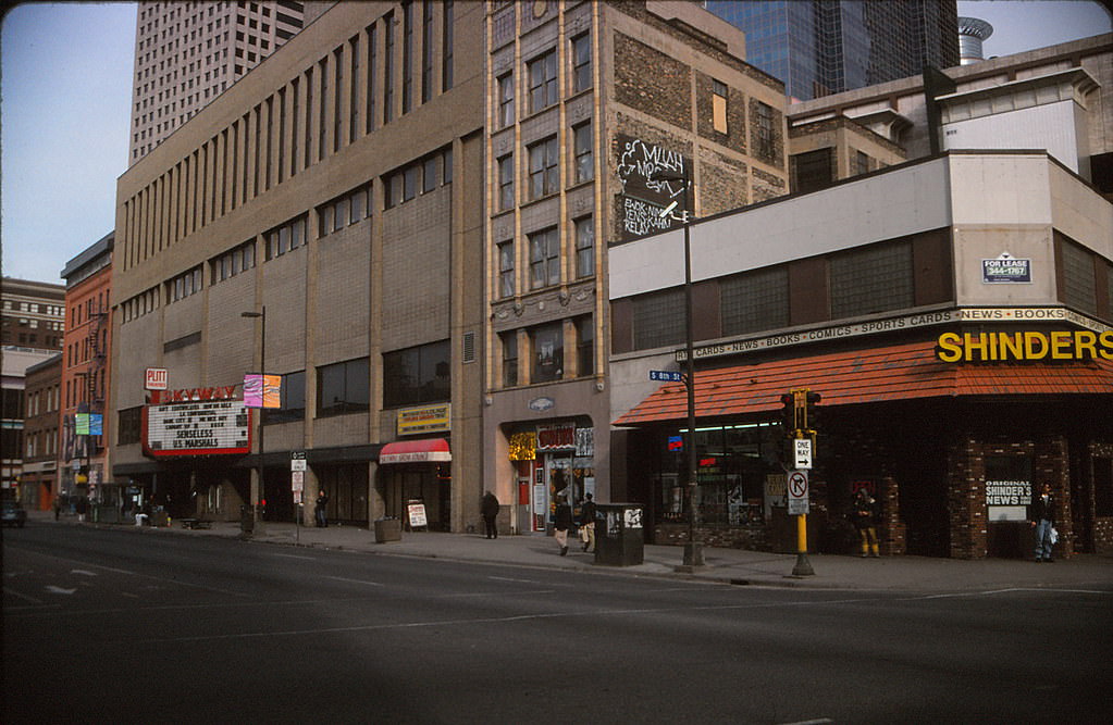 #11 Shinder’s Books, Hennepin Avenue, Minneapolis, March 1998