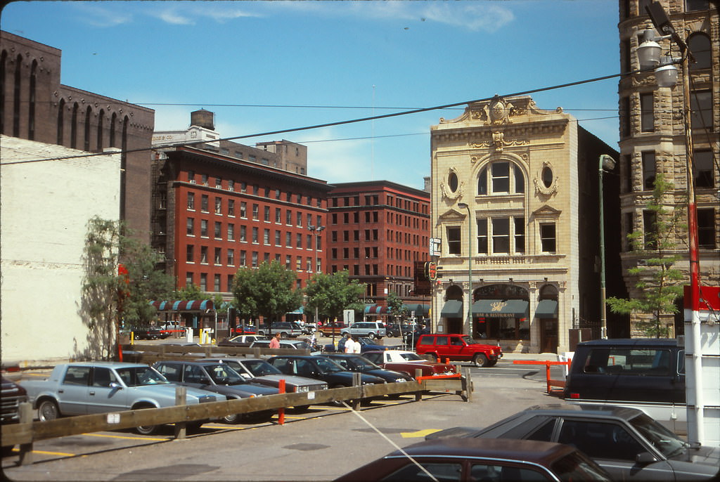 #103 Looking to Glueks from Block E, Minneapolis, August 1991