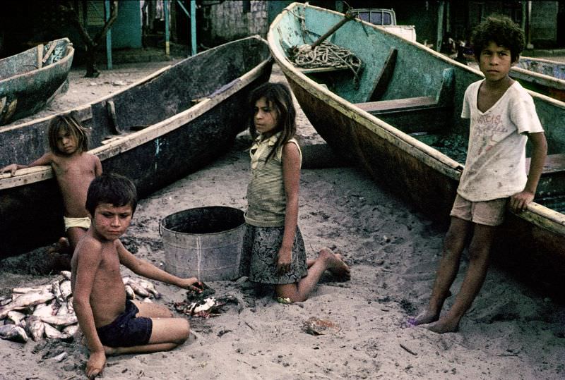 #17 Children of the sea, Nicaragua, 1975
