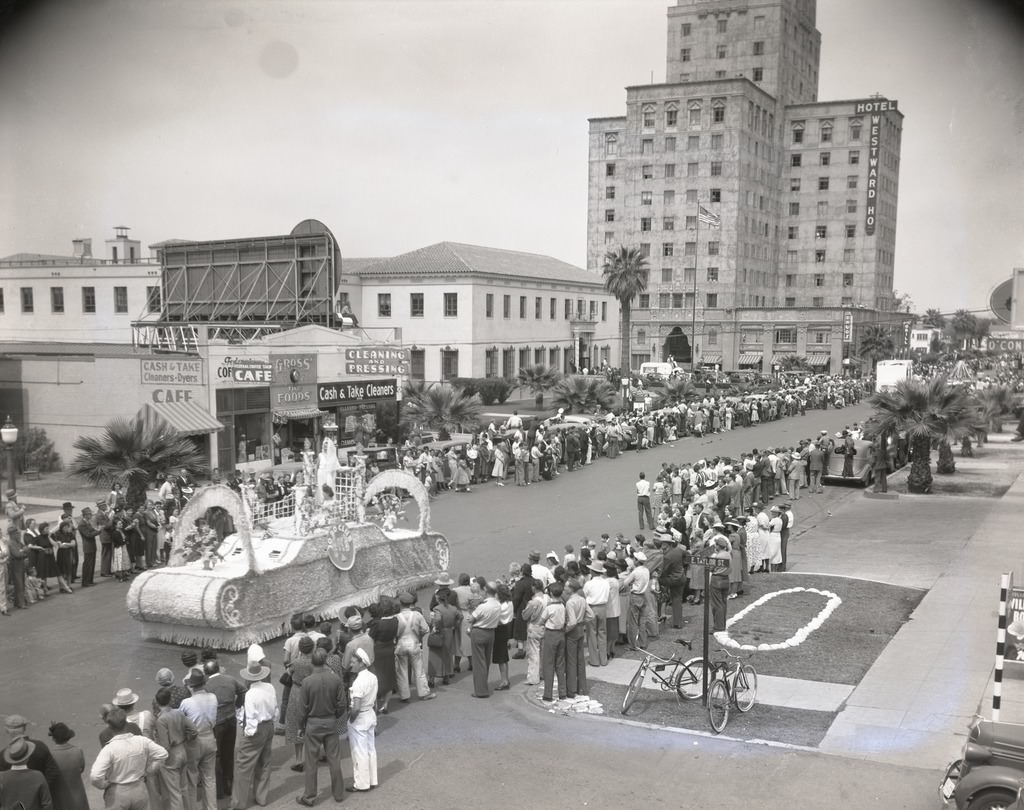#47 Fiesta Parade Heading South on Central Avenue near Filmore Street, Phoenix, 1940