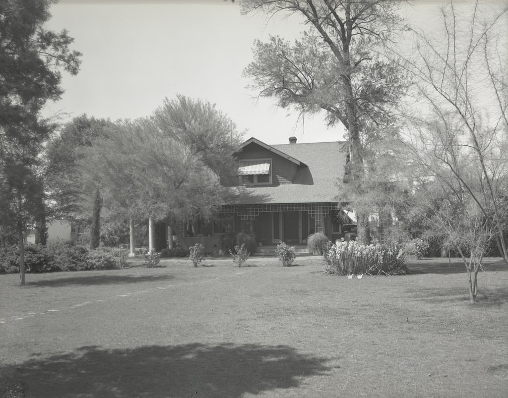 #65 C. W. Freelove Residence, 1940