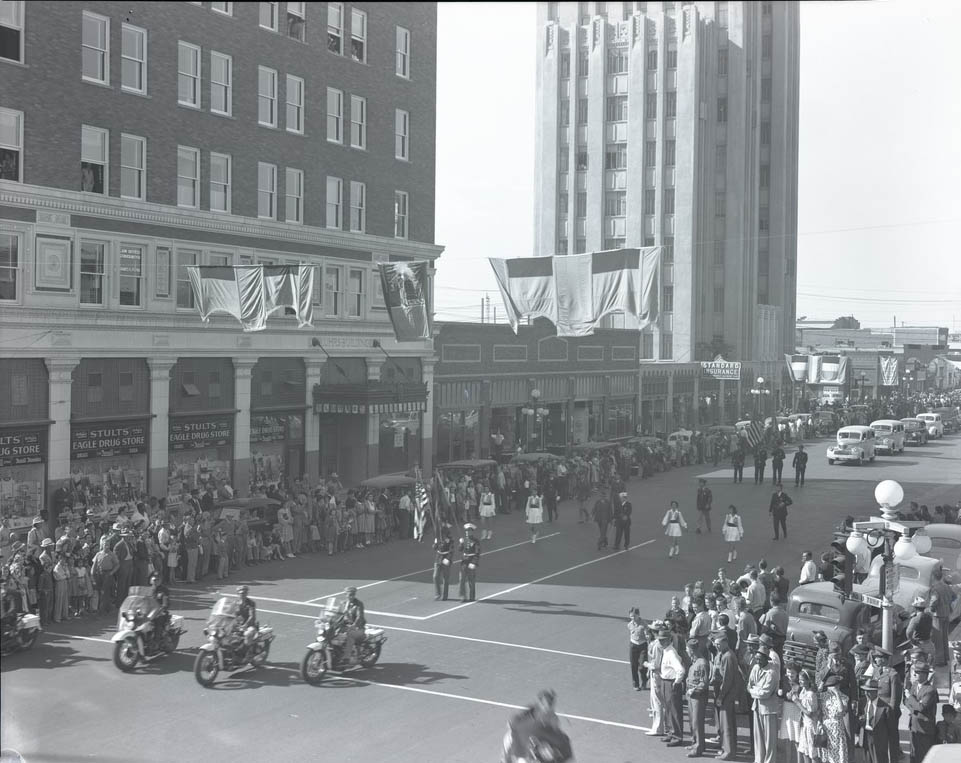 #16 Parade in Phoenix, Phoenix, 1940