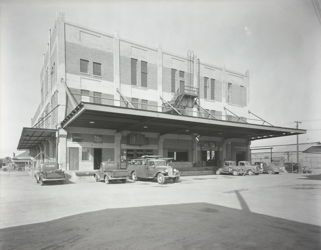 #24 Central Arizona Light & Power Co. Warehouse, Phoenix, 1940