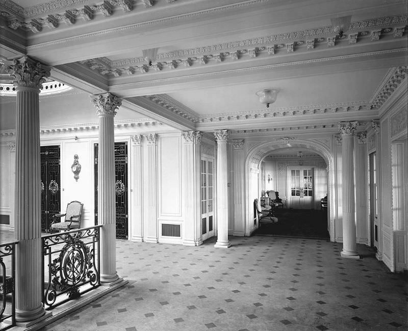 Aquitania’s 1st Class Grand Entrance. The port side of the Grand Entrance at Promenade Deck (A Deck) level, decorated in the Louis XVI style, April 1914