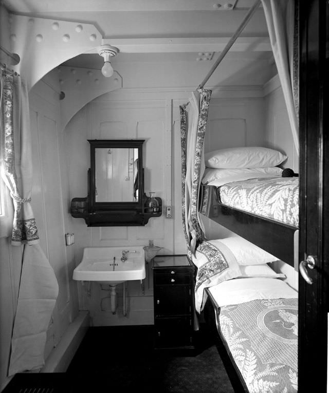 Aquitania’s 2nd Class stateroom E27. This two berth outside stateroom was on Main Deck (E Deck), May 1914