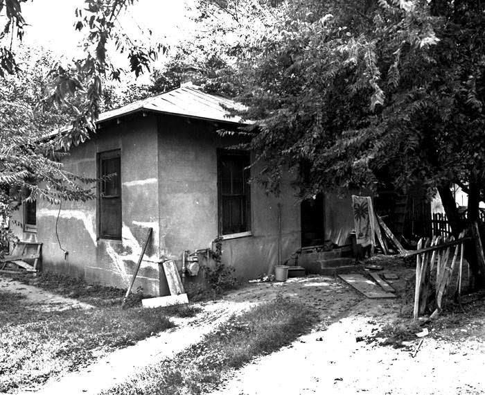 #32 Back of small brick and tile house, 417 Camaron Street, San Antonio, 1968