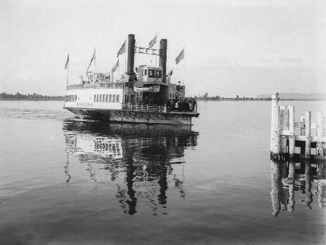 #42 Coronado Ferry Company’s Ramona arriving at the company landing in San Diego, 1899
