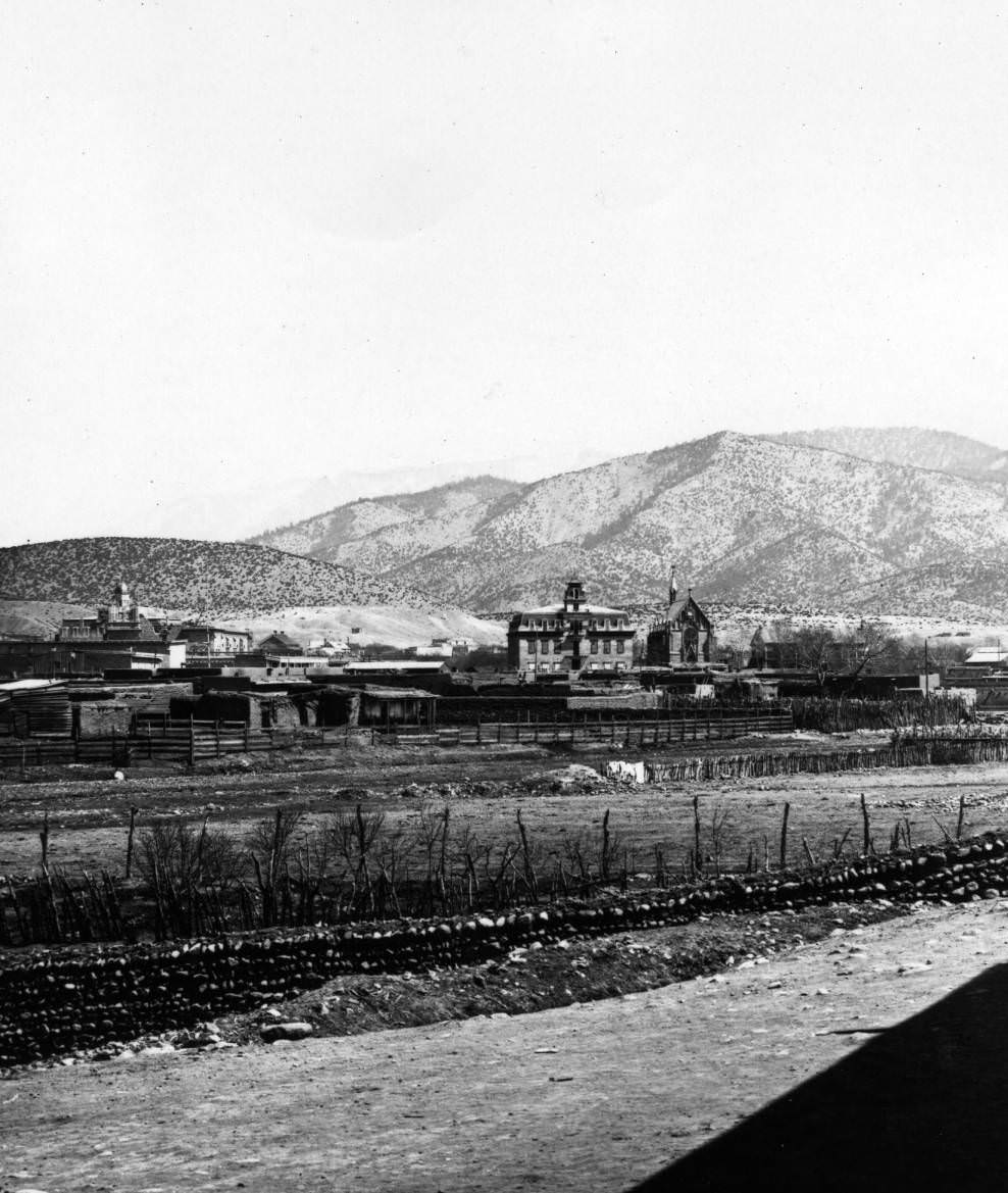 #24 Santa Fe, New Mexico, 1881.