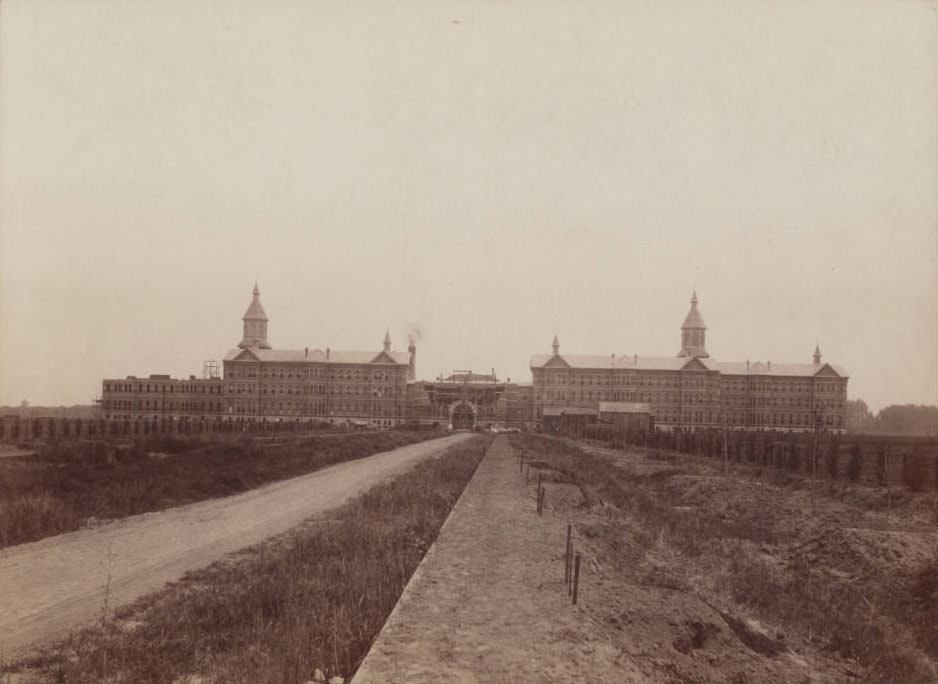 #31 Santa Clara, Agnews Asylum under construction, 1888.
