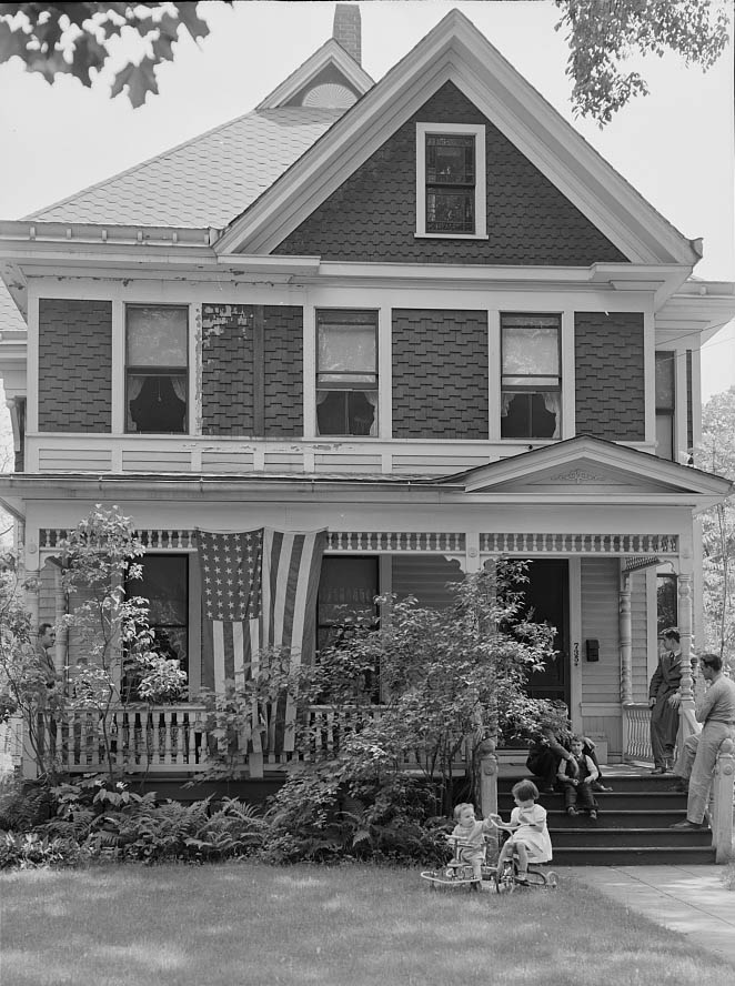 #10 A private home, Southington, Connecticut, 1942