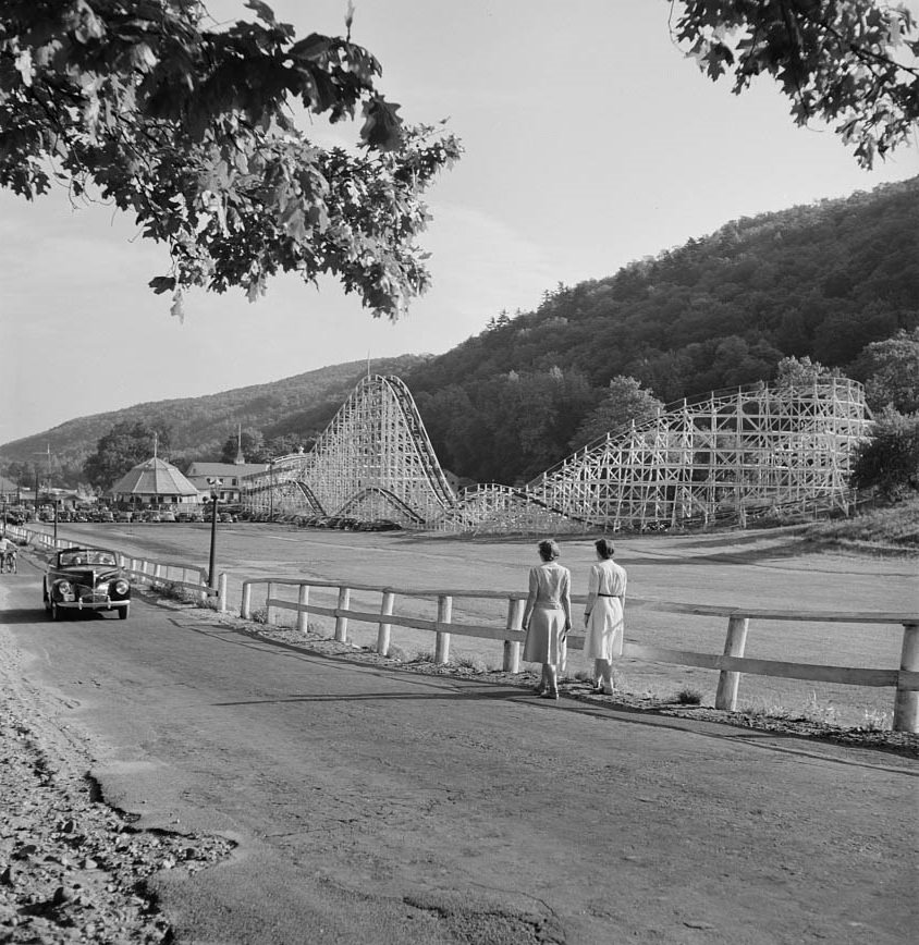 #20 Roller coaster, 1942