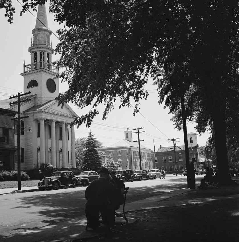 #40 The First Congregational Church, 1942