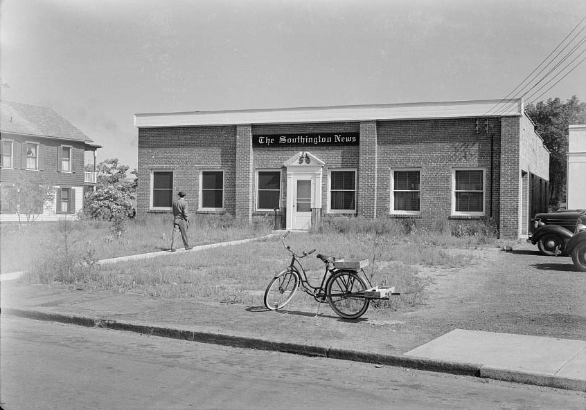 #63 The Southington News, 1942