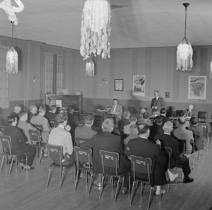 #58 A meeting, 1942