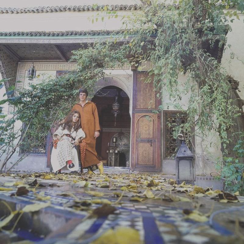 #6 Paul and Talitha Getty wearing kaftans in their garden in Marrakesh, Morocco, January 15, 1970
