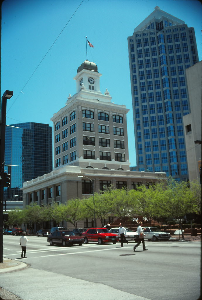 #11 Tampa City Hall, Tampa, 1990s