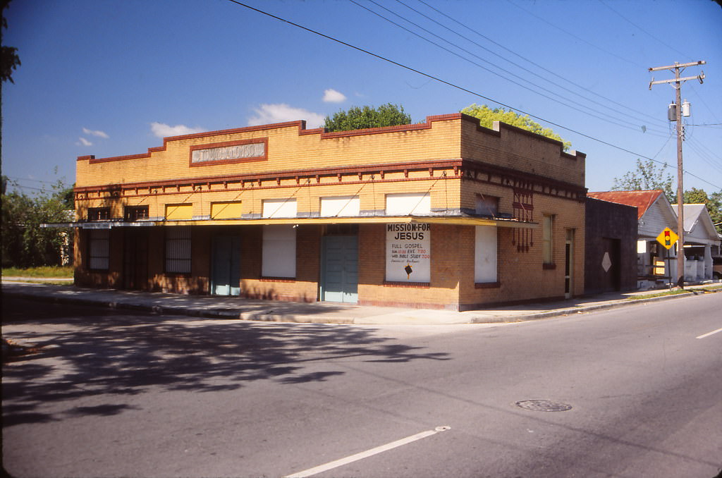 #7 Storefront Church, Ybor City, Tampa, 1990s
