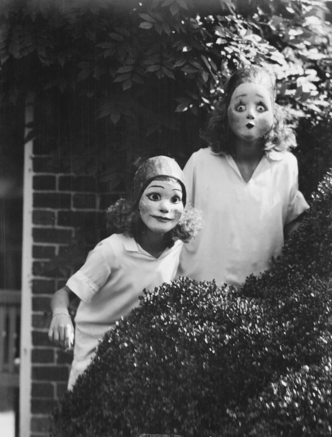 Wladysław Benda: The Talented Mask Maker from the Early 20th Century Weird
