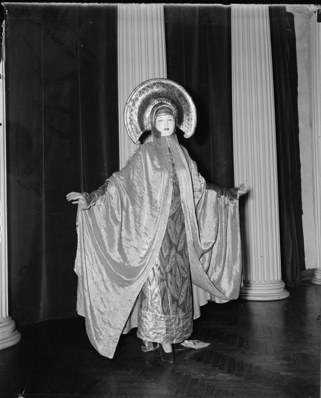 Wladysław Benda: The Talented Mask Maker from the Early 20th Century Weird