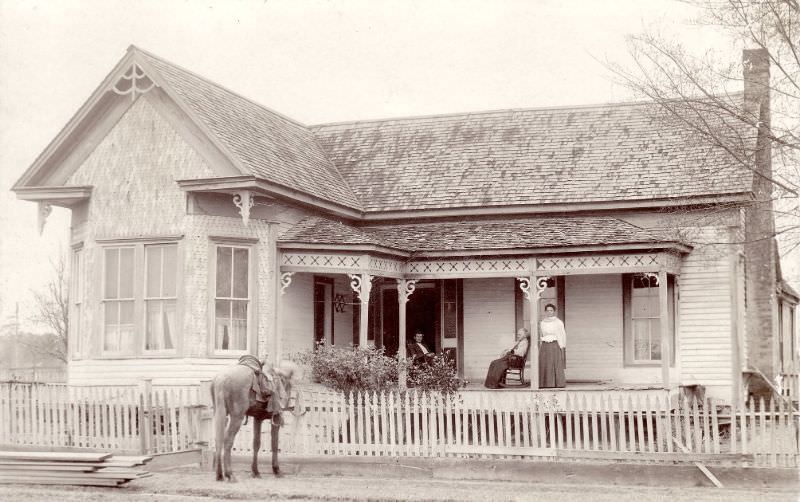 #22 Mrs. Ballard’s house, Timpson, Texas