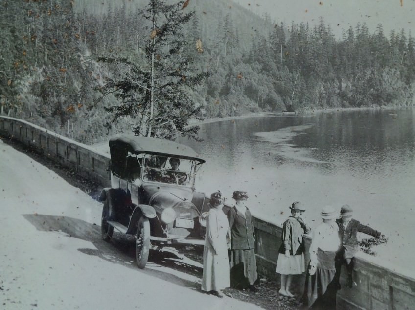 #89 Sightseeing along Chuckanut, 1930s