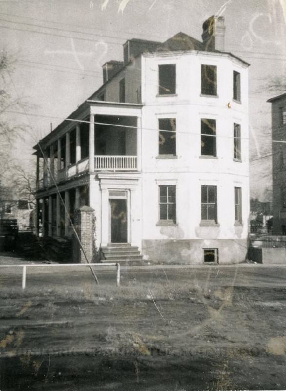 #19 20 George Street.1962