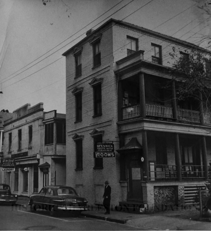 #32 55 Wentworth Street / 57 Wentworth Street, 1953