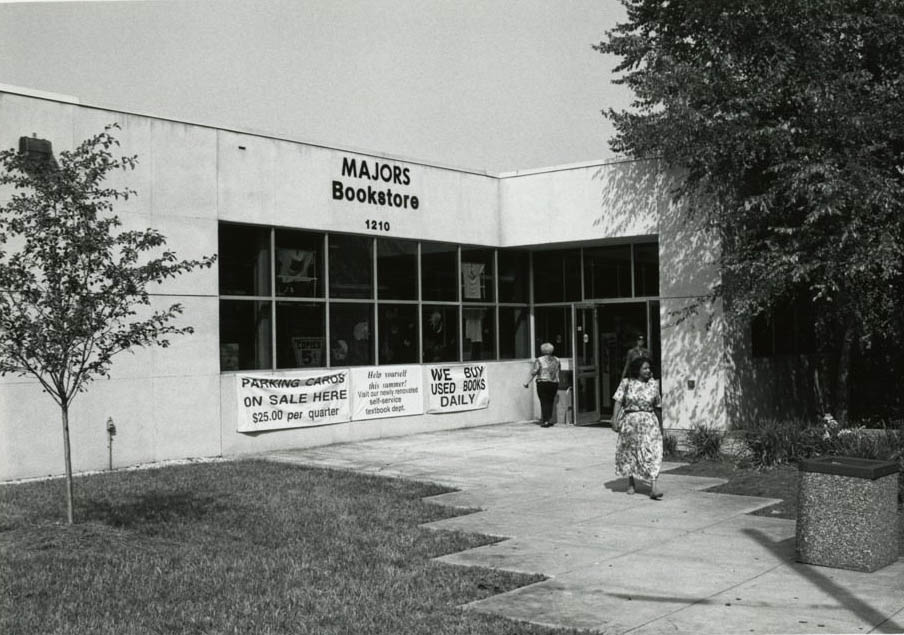 #31 Majors Bookstore, 1986