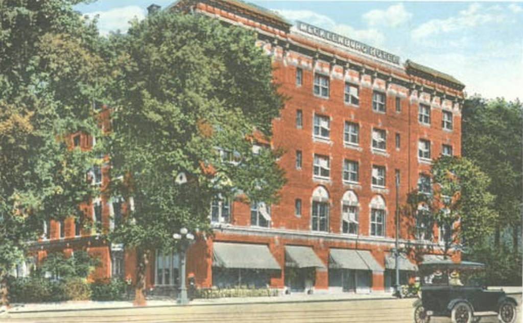 #7 Mecklenburg Hotel, 1923