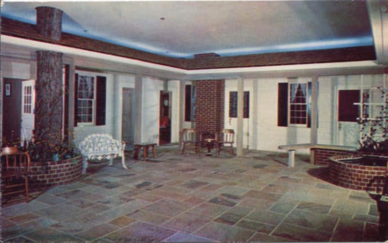 #47 Lance House Interior, 1960