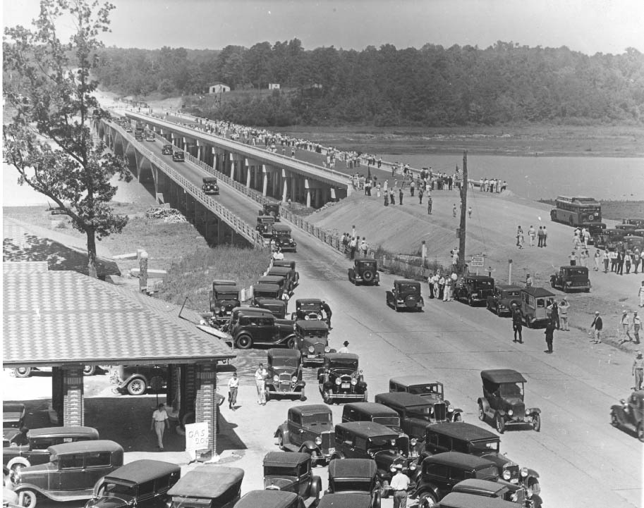 #32 New bridge crossing the Catawba River, 1928