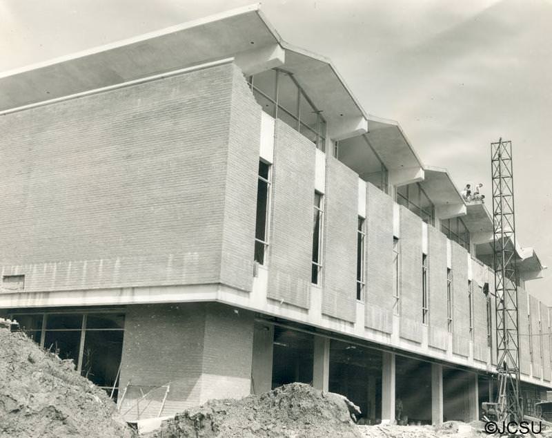 #7 University Memorial Union under construction, 1940s