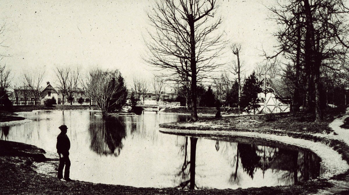 #56 Schiller Park lake and boathouse,1889