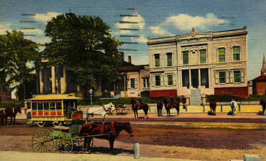 #71 Franklin County Courthouse and Annex postcard, 1884